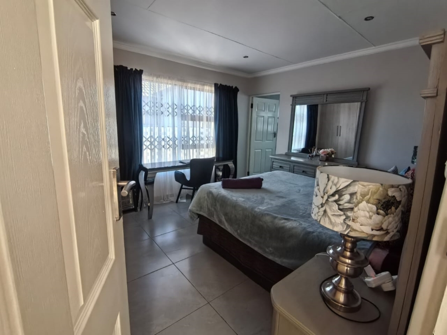 3 Bedroom Property for Sale in Bloemspruit Free State